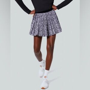 TUCKERNUCK Lilac Vine 14” Tennis Skirt